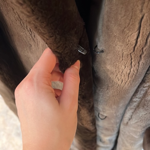 Canadian Sheared Beaver Long Coat - Picture 5 of 8